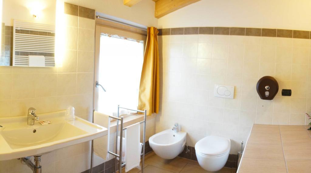 Bellaguarda Rooms 10Min Da Tirano Tovo di Sant'Agata Zimmer foto