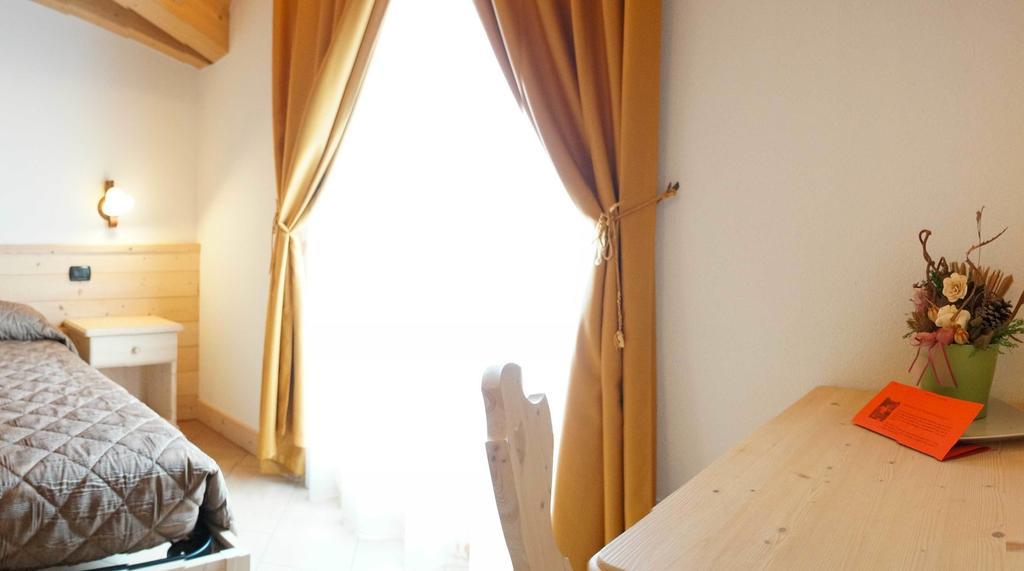 Bellaguarda Rooms 10Min Da Tirano Tovo di Sant'Agata Zimmer foto