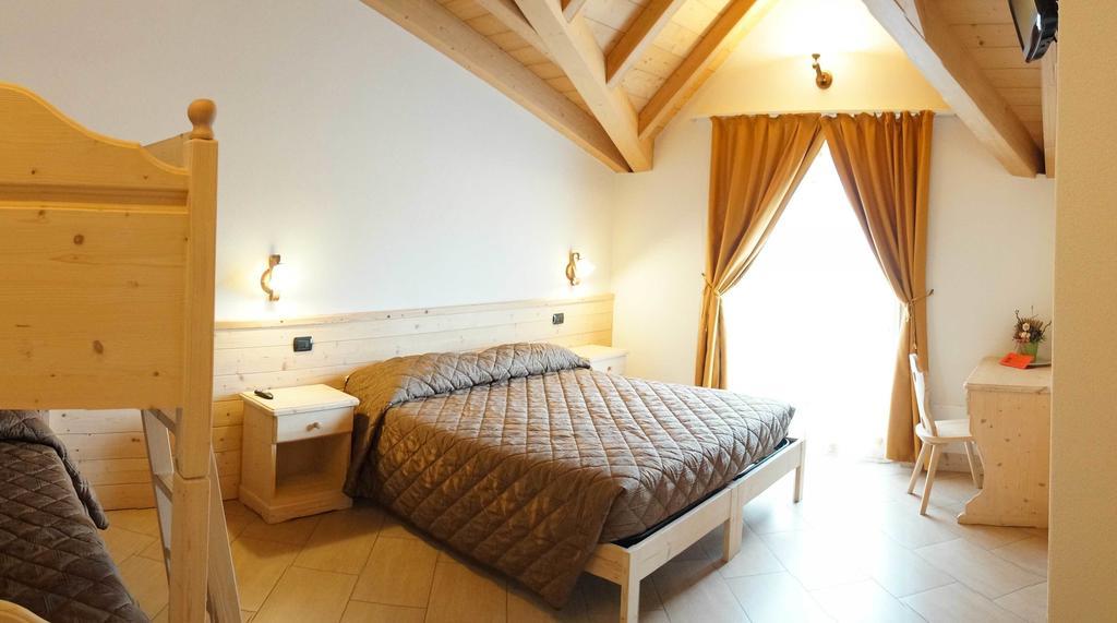 Bellaguarda Rooms 10Min Da Tirano Tovo di Sant'Agata Zimmer foto